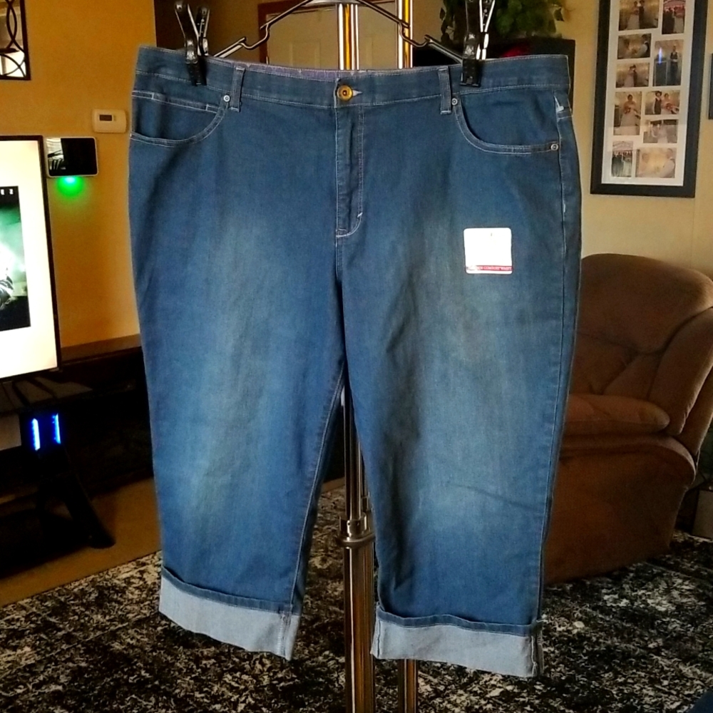 Faded glory capris
